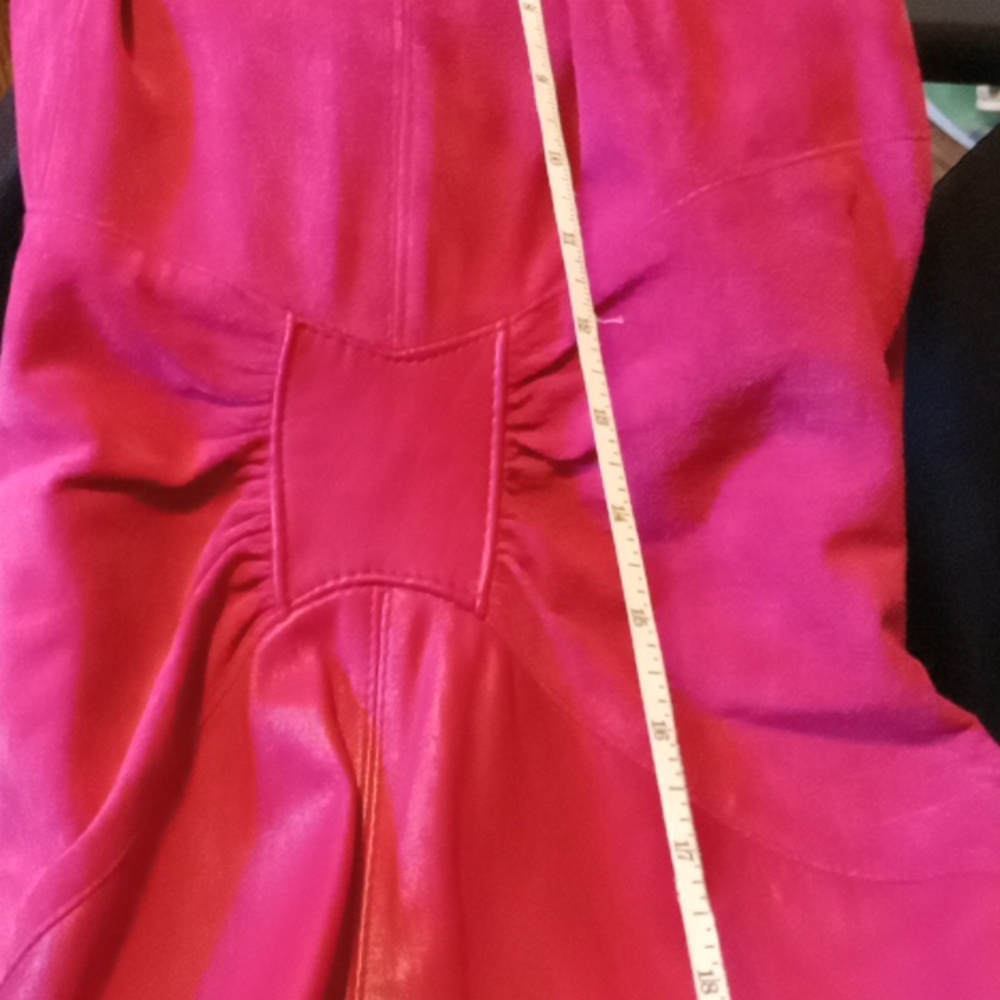 VINTAGE 80's Magenta Leather /Suede Dress - Picture 13 of 13